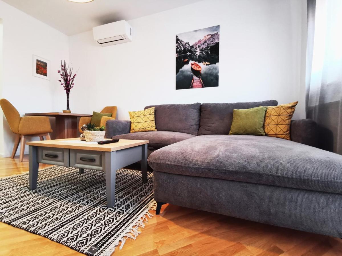 Apartman Angel 奥西耶克 外观 照片
